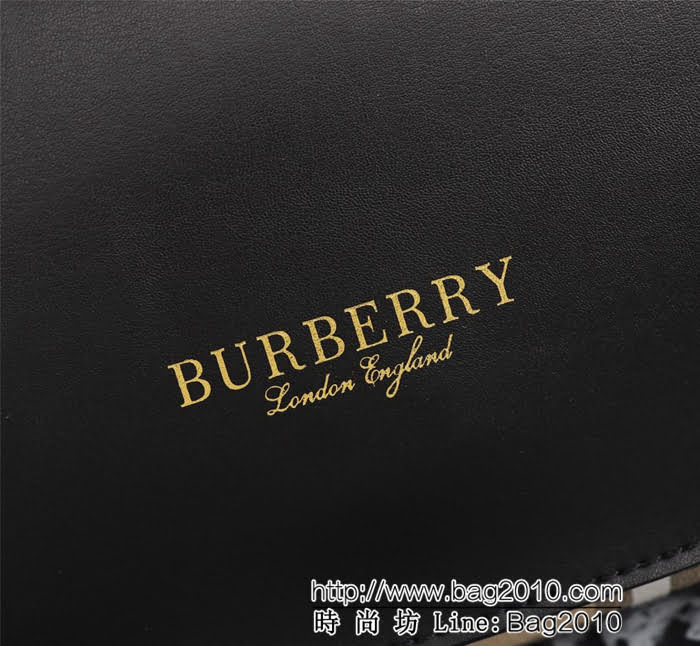 BURBERRY巴寶莉 英倫馬術風格 時裝秀款 經典Haymarket格紋 肩背包 8204#  Bhq1132